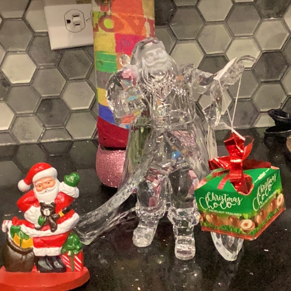 ROBERT STANLEY SILVER DECOR CRYSTAL CLEAR  SANTA.